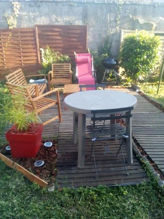 Pounette, Appartement T3 Centre / Thermes Luxeuil מראה חיצוני תמונה